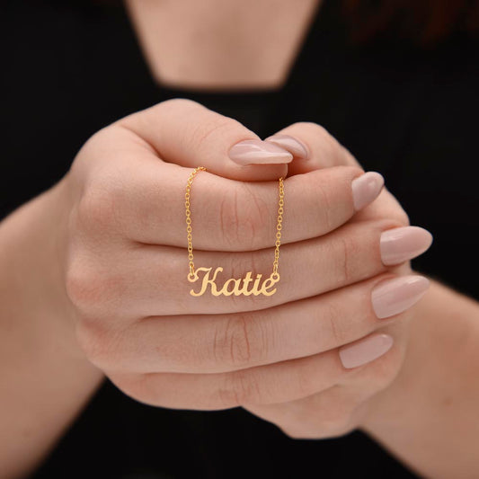 One Name Pendant Necklace
